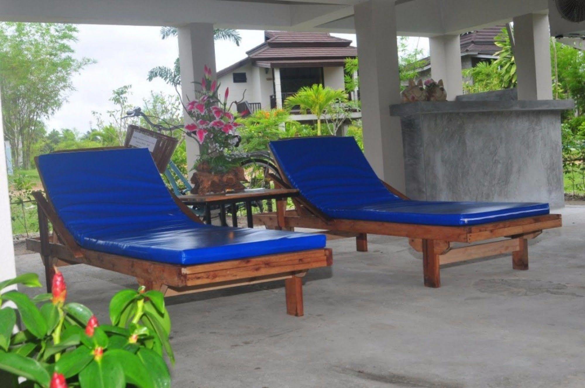 The Hip Resort @ Khao Lak Bang Sak Exterior photo